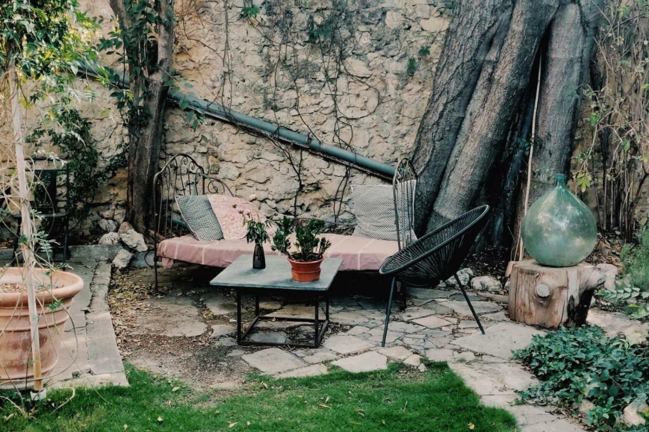 En Ville Et Sous Les Arbres Montpellier Ngoại thất bức ảnh